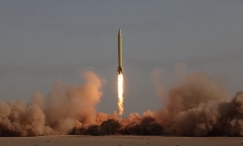 Rusija tvrdi da je sirijska raketa skoro pogodila putnički zrakoplov