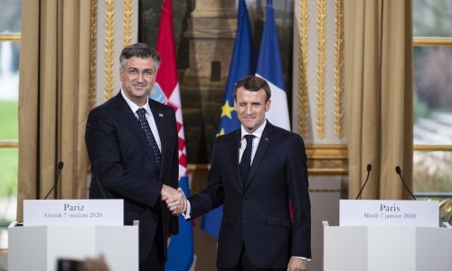 Macron nahvalio Plenkovićev francuski, dotaknuli su se bilateralnih odnosa, ali i Sjeverne Makedonije i Albanije