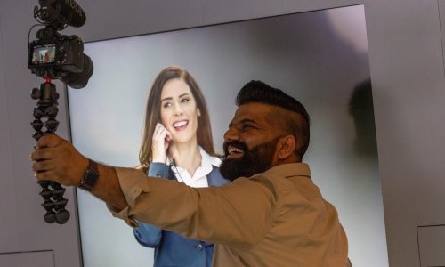 Dostavljači toaletnog papira, ljubavni roboti, pametne pelene i jastuci protiv hrkanja: Na CES-u se nađe i korisnih izuma