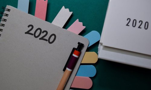 Sjećate se drame oko novih državnih blagdana i kalendara s već otisnutim starim? Evo kako su tiskari tome doskočili