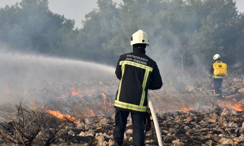Obrat na suđenju šibenskoj priomanki: Svjedok vidio nepoznatog čovjeka na požarištu