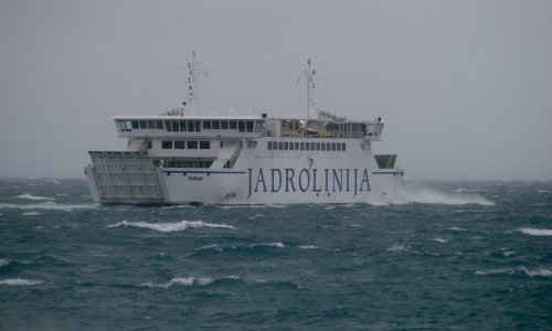 Trajektna luka Split ostvarila rekordnih 5,6 milijuna putnika u 2019.