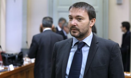 Prekinuta sjednica Sabora, Reiner pozvao Bauka da 'ne radi cirkus' zbog zakona o pobačaju