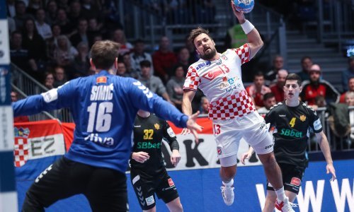 Zlatko Horvat je hrvatsko rukometno čudo; ima 35 godina, a istrčao je najbrži sprint prvog dana Eura