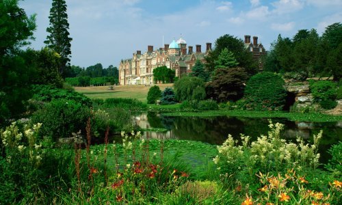 Dok je javnost čekala odluku o sudbini princa Harryja i Meghan Markle dogodilo se nešto neuobičajeno i nesvakidašnje