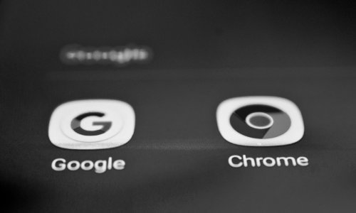 Isprobajte tri načina kako 'zatamniti' Googleov web preglednik Chrome