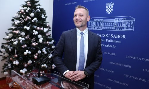 Čazmanski gradonačelnik Dinko Pirak traži ostavku predsjednika HSS-a