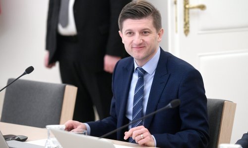 Marić poslao u sabor dva zakona kojima se povećavaju ovlasti HNB-a i DAB-a