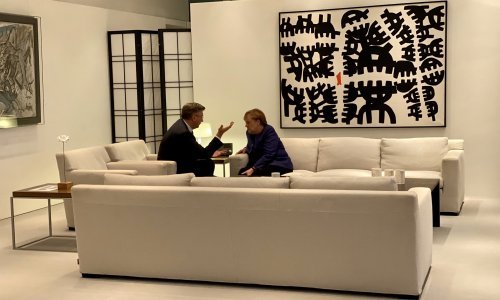 Plenković na Twitteru otkrio što je poklonio Angeli Merkel i o čemu su razgovarali