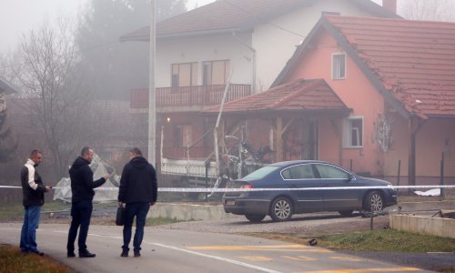 Kod Karlovca eksplodirao parkirani kamion, promet županijskom cestom u prekidu, jedna osoba poginula