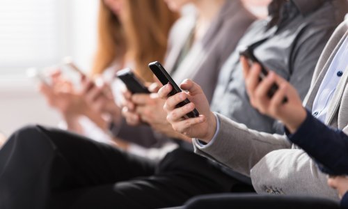 Skinuli ste datoteke na smartfon i sad ne znate gdje su? Evo kako ćete pronaći zagubljene dokumente