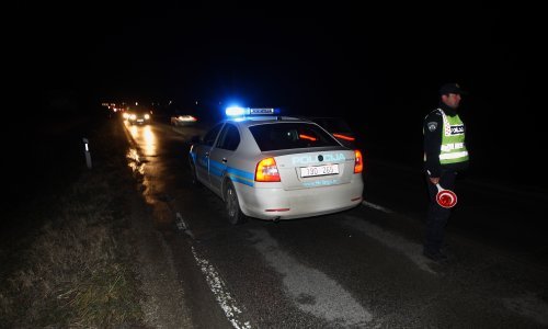 Tijelo nepoznate osobe noćas pronađeno na cesti prema Čazmi, promet zatvoren