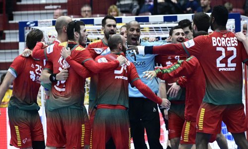 Najljepša priča rukometnog Eura su 'Heroji mora'; kod kuće su postali hit, a čak ih zove predsjednik države