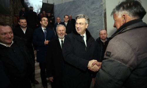 Plenković obećao Imoćanima brzu cestu Zagvozd-Imotski do 2023.