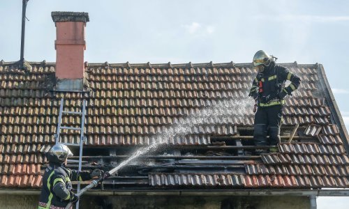 U požaru kuće poginuo muškarac