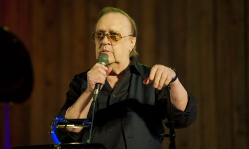 Premijera neobjavljene pjesme Arsena Dedića na 67. Zagrebačkom festivalu