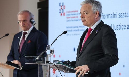 Europska komisija želi uvjetovati isplatu europskih sredstava vladavinom prava