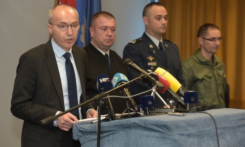 Ministar Krstičević i general Šundov izrazili sućut obitelji Baturina
