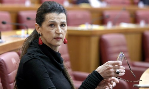 Romana Jerković se seli u EU parlament, gradonačelnica Omišlja Ahmetović ide u Sabor