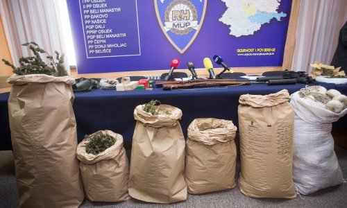 Hrvatska policija u samo mjesec dana zapljenila golemu količinu droge i razbila međunarodni lanac dilera