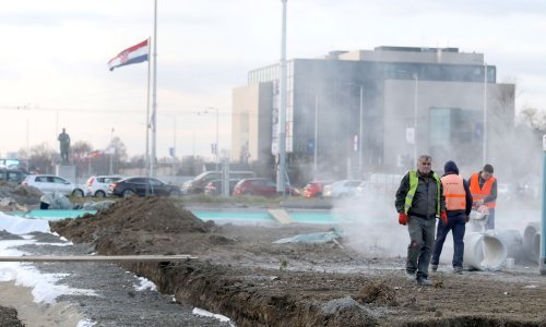 Sve se puši: Pogledajte kojom brzinom napreduju radovi na Spomeniku domovini