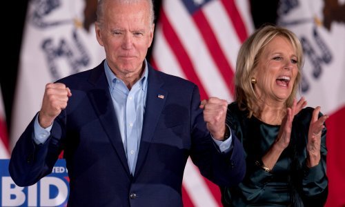 Iako su ga još nedavno proglasili politički mrtvim, Biden bi mogao pobijediti u osam država, Sanders u četiri