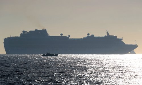 Karantena za posadu ukletog kruzera još nije ni počela