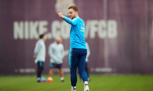 Nakon što ga je kritizirao, sportski direktor Barcelone uzvraća: Ivan Rakitić razgovarao je s ovim velikanom...