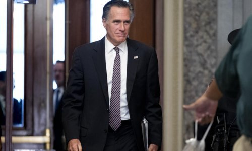 Republikanac Romney glasat će za Trumpov opoziv