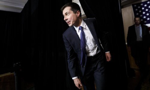Buttigieg tijesno pobijedio na demokratskim predizborima u Iowi