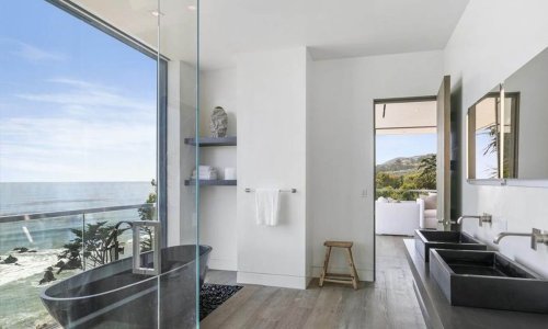 Zavirite u luksuzno uređene kupaonice slavnih holivudskih zvijezda