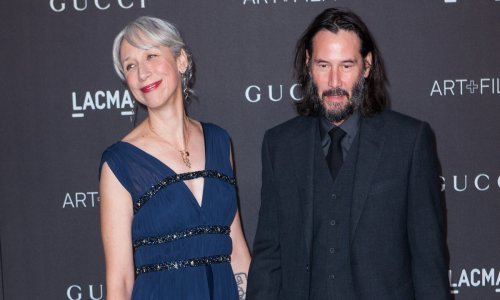 Keanu Reeves svoju je djevojku nedavno predstavio javnosti, a sad je otkriveno da su već godinama u vezi