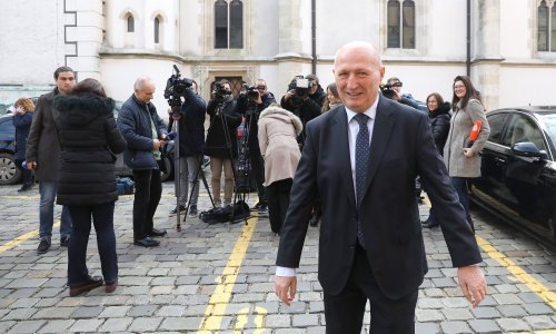 Šeparović: Ustavni sud je naredio da se istospolnim osobama omogući udomljavanje