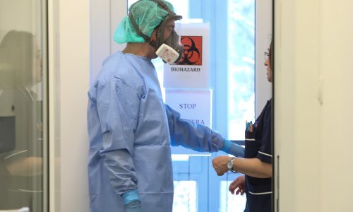 Dvojica pacijenata u Zagrebu nisu zaražena koronavirusom; u bolnicu primljena i žena, nalazi u nedjelju