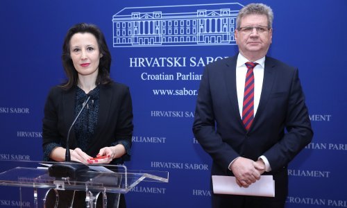 Mrsić i Orešković: Borba protiv korupcije počinje na izborima