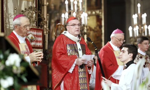 Bozanić na Stepinčevo: Neprijatelju je bio cilj uništiti Crkvu, a u konačnici Krista i kršćanstvo