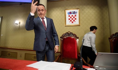 [VIDEO, FOTO] Farsa je gotova: Bandić odbio HDZ-ove amandmane, HDZ-ovci mu zauzvrat srušili GUP!