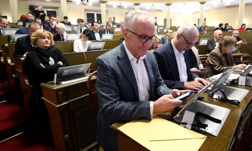 Reakcije na pad GUP-a: 'Ovo je veliki poraz Bandića, možda idemo na parlamentarne izbore'