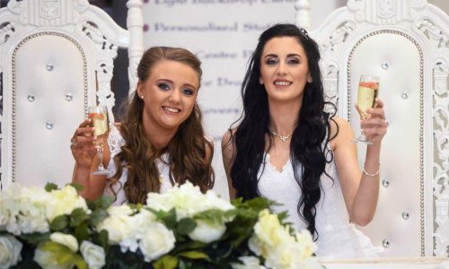 Sjeverna Irska proslavila svoj prvi gay brak, ovo su sretne mladenke