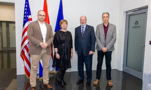 Američki ambasador posjetio IT tvrtku Vertiv Croatia
