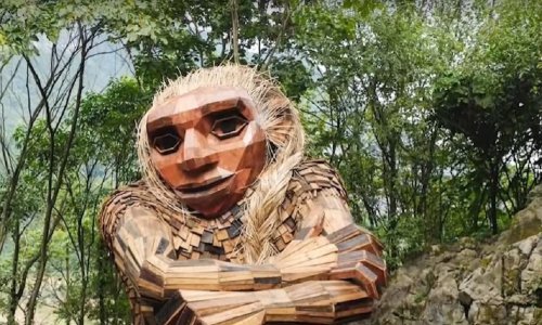 Danski umjetnik reciklira smeće u – divove!