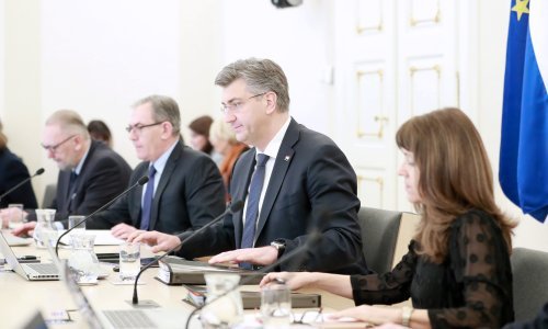 Humanitarna pomoć Albaniji i Venezueli, BiH pomoć u opremi za nadzor granice