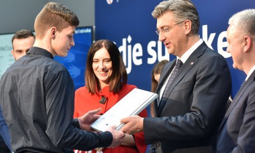 Plenković s ministrima u Tehničkoj školi Čakovec: Prvih 30 milijuna kuna iz EU-a za Regionalni centar strojarstva
