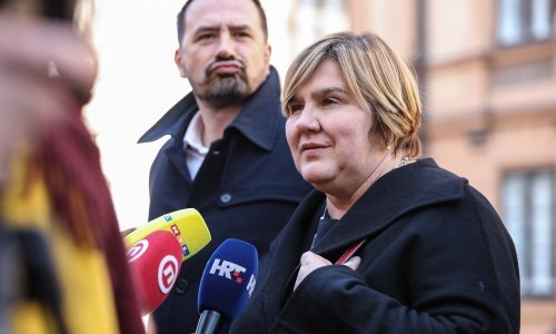 Markić okuplja novu inicijativu: Zgrožena sam Ustavnim sudom, homoseksualnim parovima nije dopušteno posvajanje djece