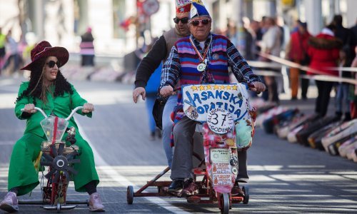 Balinjerada u Opatiji: Pogledajte kako je bilo na 'najluđoj utrci na svijetu'