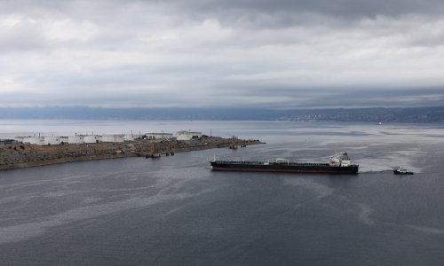 Cijene nafte porasle više od 3,5 posto nakon pet tjedana pada