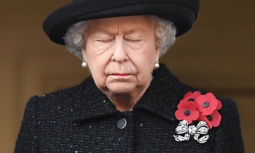 Britanska kraljica zbog koronavirusa odlazi iz Londona