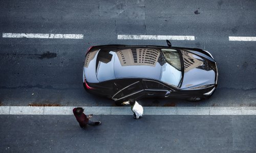 Uberova premium usluga dostupna i u Zagrebu: Naručite vožnju u Tesli ili Jaguaru