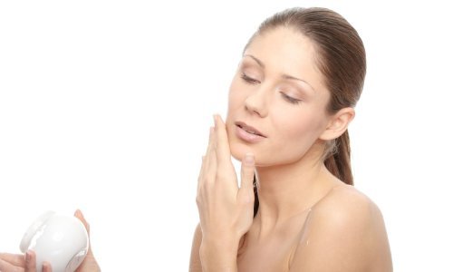 U čemu je tajna: Evo zbog čega je hijaluronska kiselina toliko važna za ljepotu kože