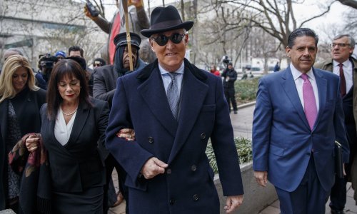 Bivši Trumpov suradnik Roger Stone osuđen na 40 mjeseci zatvora